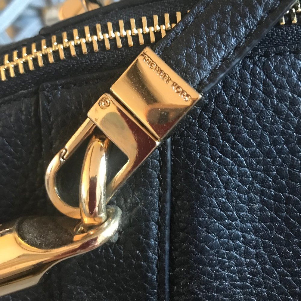 Michael Kors Black shoulder bag - Picture 3 of 6